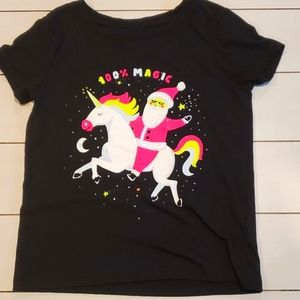 🦄🎅 Old Navy Christmas t-shirt 🎅🦄